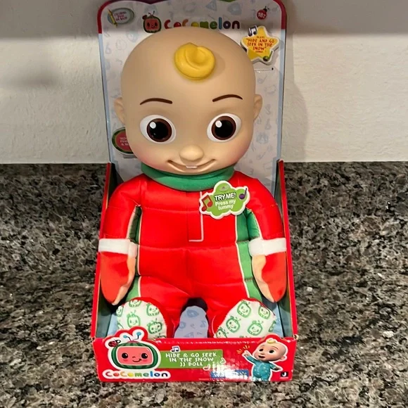Host pic 🥳New Cocomelon Hide & Go Seek In Snow JJ Doll Sounds Music and Phrases - Picture 1 of 3